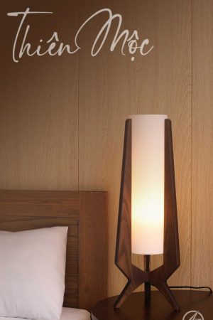 Đèn ngủ đứng bằng gỗ cao cấp trang trí phòng ngủ C01
