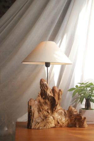 Đèn gỗ lũa tự nhiên – Phong cách rustic, ánh sáng ấm áp cho không gian sống L04