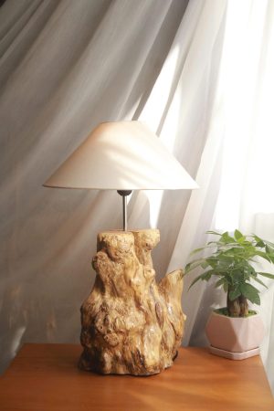 Đèn decor bằng gỗ lũa – Độc đáo, thủ công, thân thiện môi trường L05