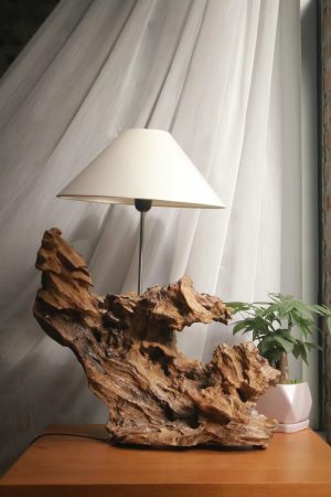 Đèn bàn từ gỗ lũa tự nhiên – Thủ công độc đáo, phong cách tối giản L07