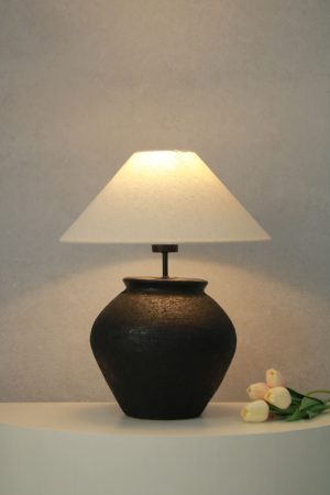 Đèn bàn gốm thủ công – Trang trí mộc mạc, độc bản từ thiên nhiên DG02